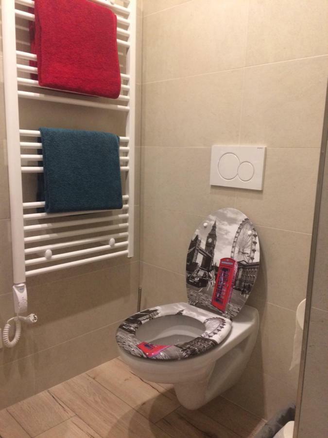 Apartman Nad Imperialem Karlovy Vary Exterior foto